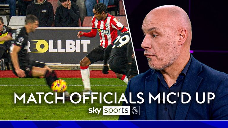 两队为争夺 两队为争夺